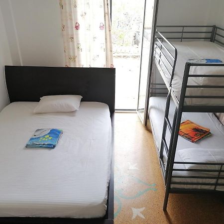 Shared Rooms Near Acropolis And Monastiraki Athens Exterior photo